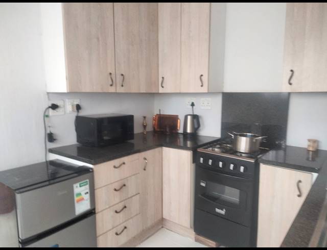 3 BEDROOM HOUSE TO LET IN BROMHOF